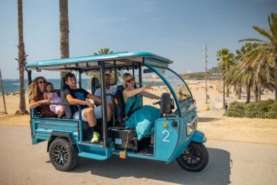 1,5-Hour Barcelona City & Beach Private Tuk-Tuk Tour - La Monumental to Sagrada Família: setting the tone before the Gaudí wow factor