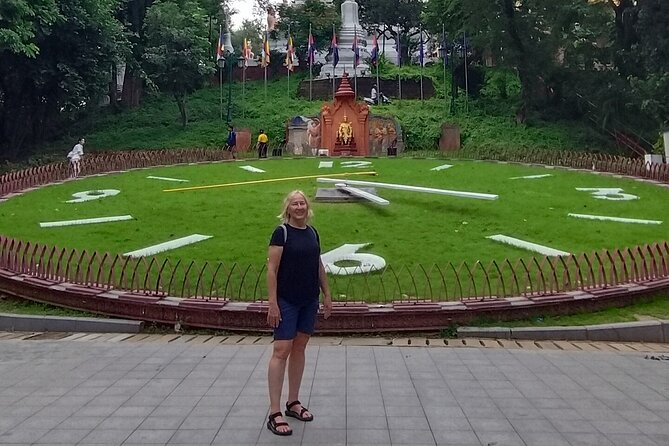 10 Stop Phnom Penh Tour by Tuk-Tuk, includes S21 & Killing Fields - Royal Palace and National Museum: photos, architecture, and a key warning about audio