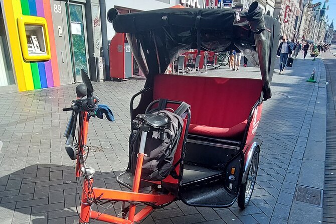 2 Hours Private Amsterdam Rickshaw Tour - Dam Square to Rembrandtplein: the classic center, fast and memorable