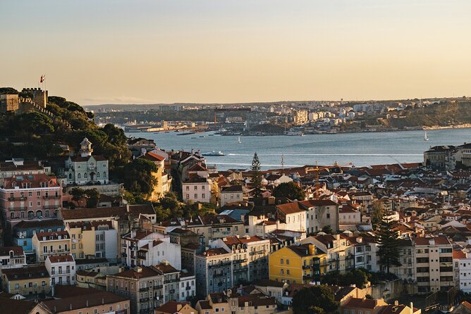 2h TukTuk Private Tour Free Pick-up - Stop 4: Miradouro das Portas do Sol and the Alfama-to-Tagus View