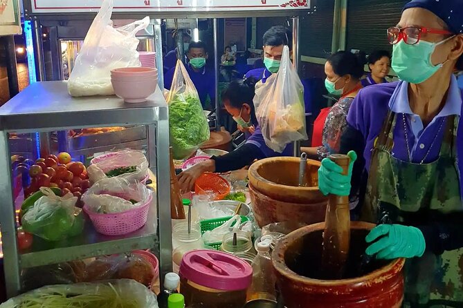 4-Hour Hidden Bangkok TukTuk Street Food Guided Tour - Why this 4-hour tuk-tuk food tour works after dark