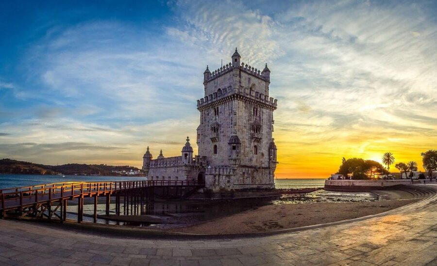 4-hour sightseeing TukTuk Tour Lisbon - Belém Free Pickup - Key things to know before you go
