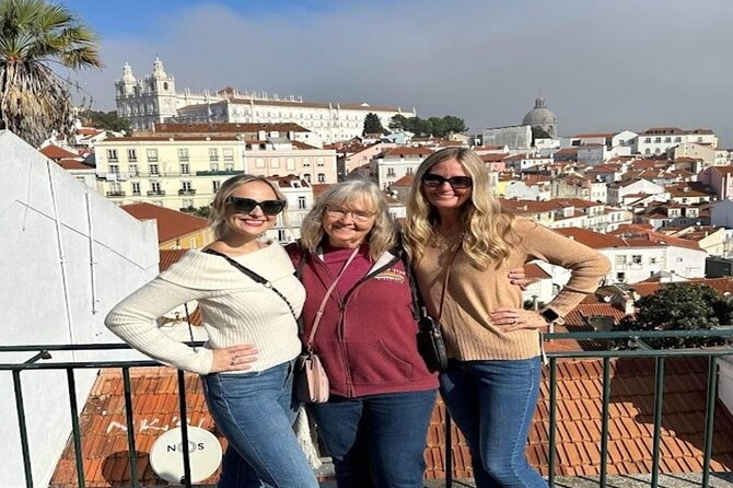 4 Hours Private Tuk Tuk Tour in Lisbon - Key highlights if you’re short on time