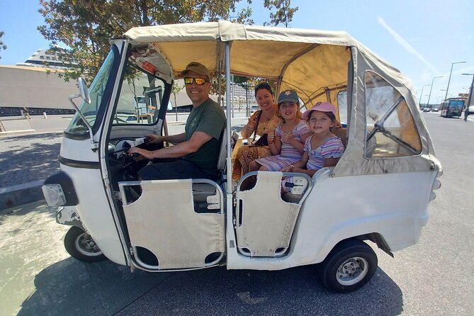 4 Hours Private Tuk Tuk Tour in Lisbon - Lisbon Cathedral: where the old city roots show