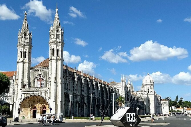 4h/half-day Lisbon Tuk Tuk Tour with a local - Downtown Lisbon foundations: Monument to the Restauradores, Rossio, and the cathedral area