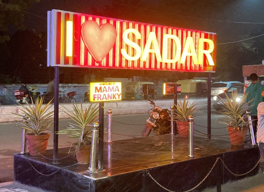 Agra: Sadar Bazar Food Market Night Walking Tour by Tuk-Tuk - Bonus stops you might add: pashmina and spice shops