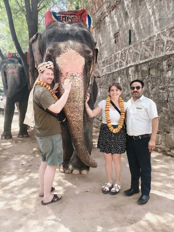Agra: Taj Mahal Guided Tour with Tuk-Tuk - Agra Fort: The Mood Shift You’ll Feel