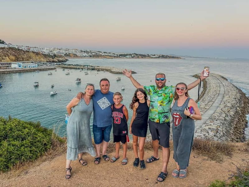 Albufeira: Best Views & Photo Spots Tuk Tuk Tour (Private) - Who this private tuk-tuk tour is best for