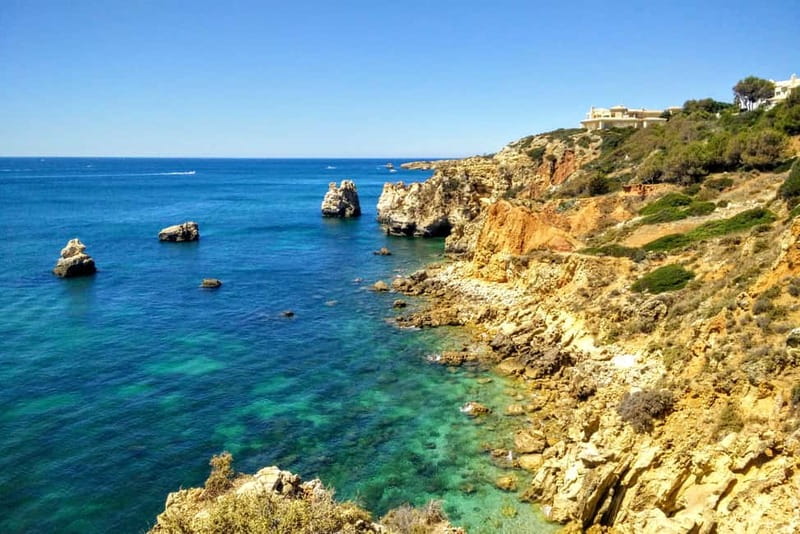 Albufeira: Tuk Tuk Ride with Old Town and Beaches - Key things I’d watch for