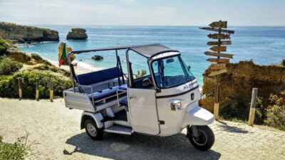 Albufeira: Tuk Tuk Ride with Old Town and Beaches - From the Marina to Baleeira Cliffs: Panoramas up to 50 Kilometers