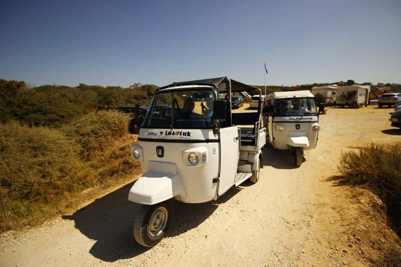 Albufeira: Tuk Tuk Ride with Old Town and Beaches - Comfort, Timing, and What to Pack for a Smooth Ride