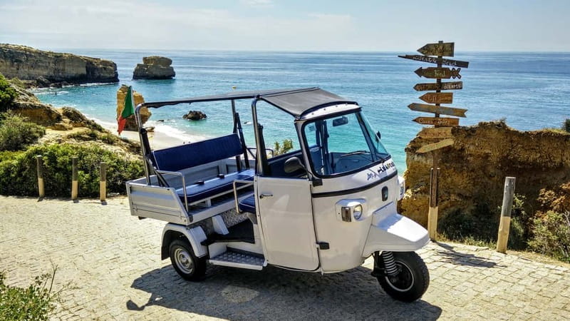 Albufeira: Tuk Tuk Ride with Old Town and Beaches - From the Marina to Baleeira Cliffs: Panoramas up to 50 Kilometers
