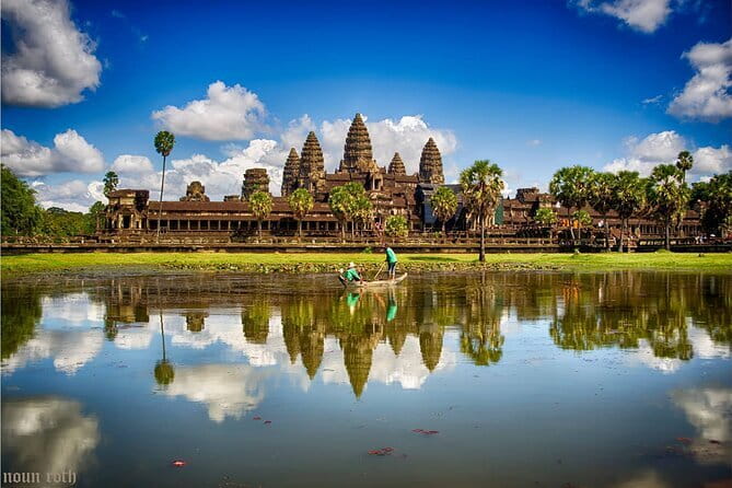 Amazing full day TUKTUK tour - Baphuon and Phimeanakas: Hindu temples inside the Royal Zone