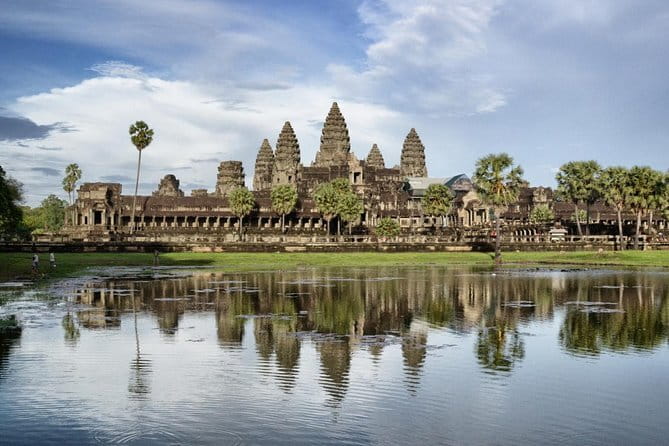 Angkor Tuk Tuk Private Tour Guide To Angkor Wat Sunrise, Angkor Thom & Ta Prohm - Value check: $85 per group plus the $37 temple pass