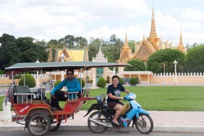 Angkor Wat Private Tour by Tuk-Tuk with English Speaking Driver - Angkor Thom South Gate: Where the City Feels Like a Set