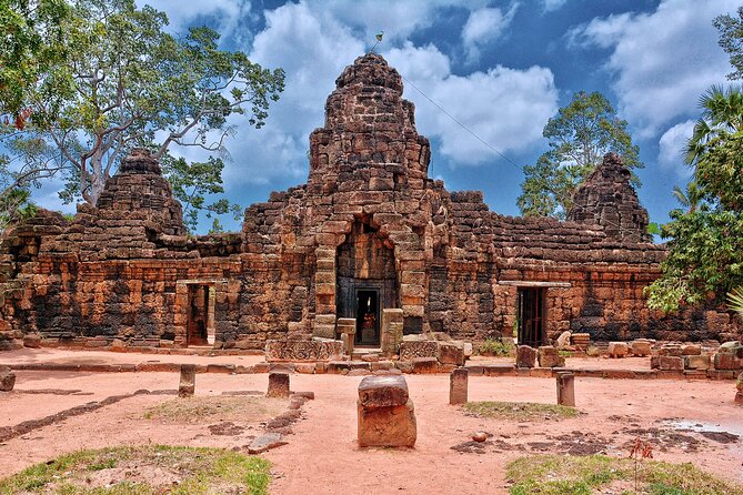 Angkor Wat Private Tuk-Tuk Tour (sunrise Option) & more - Stop 4: Ta Prohm where nature reclaims the stone