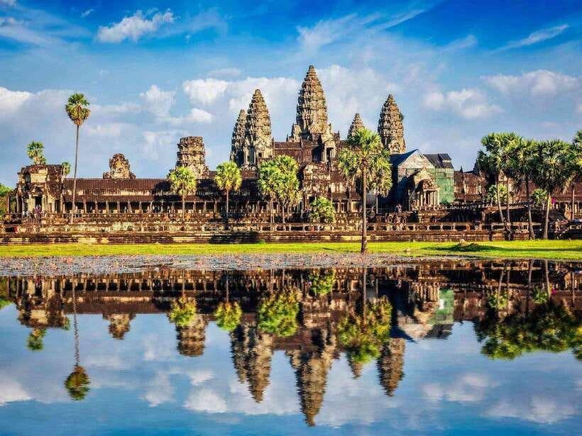 Angkor Wat Small Tour With Private Tuk Tuk - Private tuk-tuk timing that actually fits a day