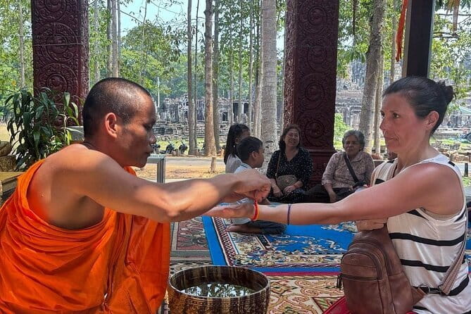 Angkor Wat Sunrise by Tuk Tuk – Personalized Private Tour - Angkor Wat in the first light: quiet viewing and a guide who helps you shoot