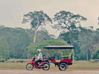 Angkor Wat Tour by Tuk-Tuk with English Speaking Driver - Price and temple tickets: what you’re paying for (and what you aren’t)