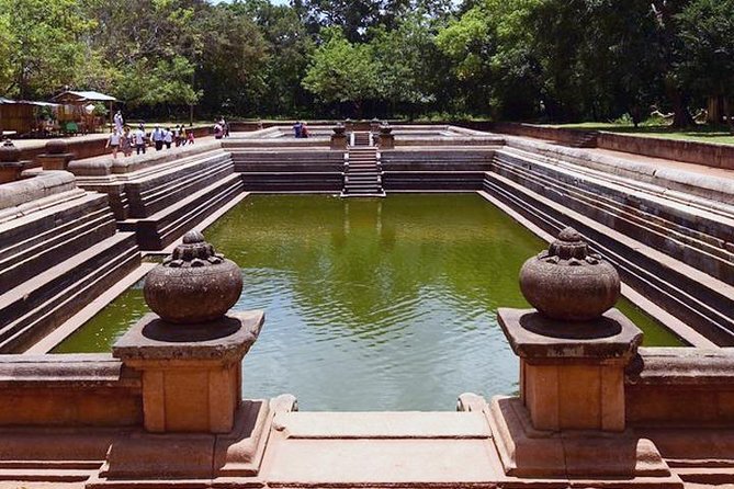 Anuradhapura: 14 Ancient City Sites Tuk Tuk Tour - The big idea: why this tuk-tuk route works in Anuradhapura