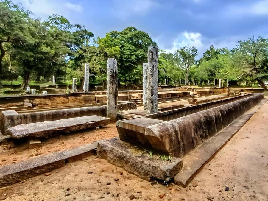 Anuradhapura: Tuk Tuk Tour - Ancient City with Audio Guide - Audio guide app: your real guide on the move