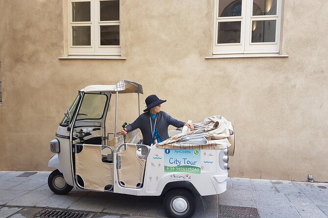 Apelisetta tuk tuk: 1 tour of Cagliari - Centro Storico: Four Historic Districts With Time for Photos
