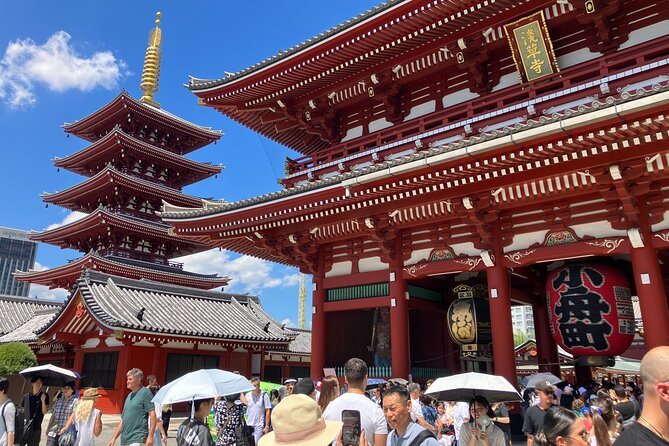 Asakusa, Tokyo: Rickshaw Experience and Highlights Walking tour - The 20-Minute Rickshaw Ride and Sky Tree Photos