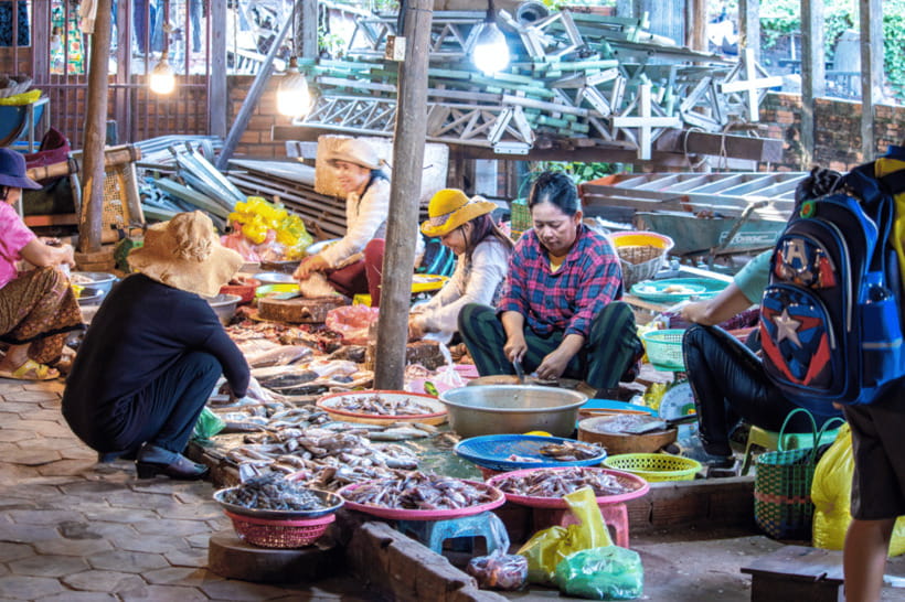 Authentic Siem Reap: Tuk Tuk Countryside and Sunset Tour - Tuk tuk transport: why the ride matters as much as the stops