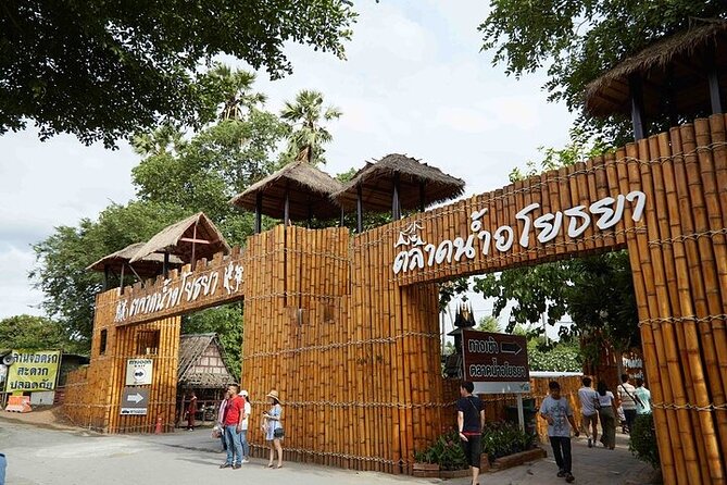Ayutthaya Funky Frogy Tuk Tuk Experience With Famous Temple - Historic City of Ayutthaya: your orientation moment