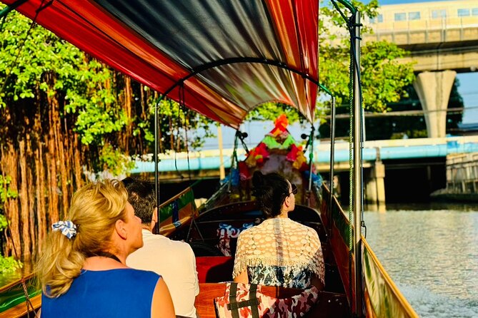 Bangkok 3-in-1 Tour: Longtail Boat,TukTuk & Street Food Adventure - Talad Plu Market: Eating Like a Local for 45 Minutes