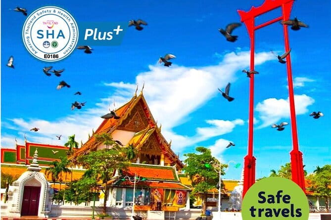 Bangkok: A 4 Hours Tuk Tuk Sightseeing Tour At Iconic Landmarks - Chinatown at Night: Food and Dessert as the Grand Finale