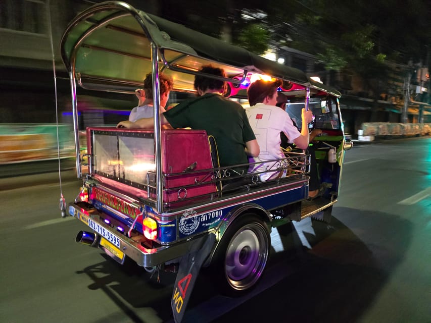 Bangkok: A 4 Hours Tuk Tuk Sightseeing Tour Iconic Landmarks - Grand Palace after sunset: why the timing matters more than you think