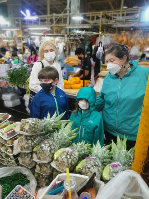 Bangkok: A 4 Hours Tuk Tuk Sightseeing Tour Iconic Landmarks - Pak Klong Talad flower market: learn lotus-folding and watch the lanes up close