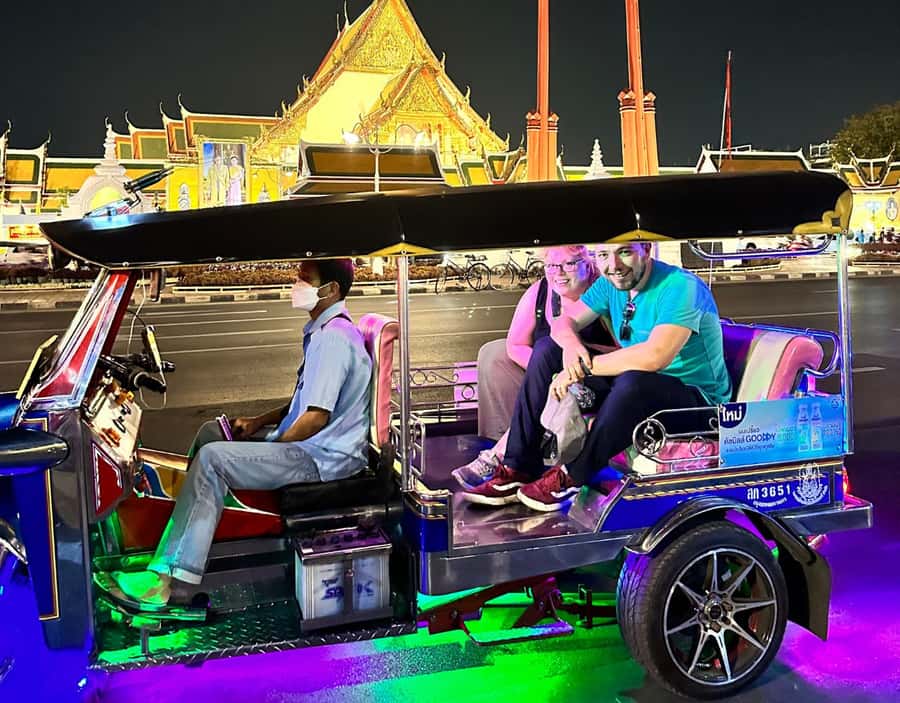 Bangkok Adventure Tuk Tuk Food Tour - Old Bangkok After Dark: What This Tuk Tuk Food Tour Really Feels Like