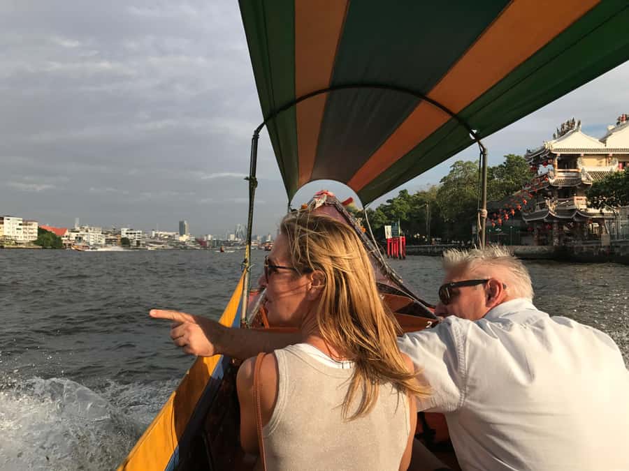 Bangkok: CHOB TUK TUK Ride + Canal Tour + Foods Tasting - Where the tour starts: MRT Sanam Chai, Exit 3