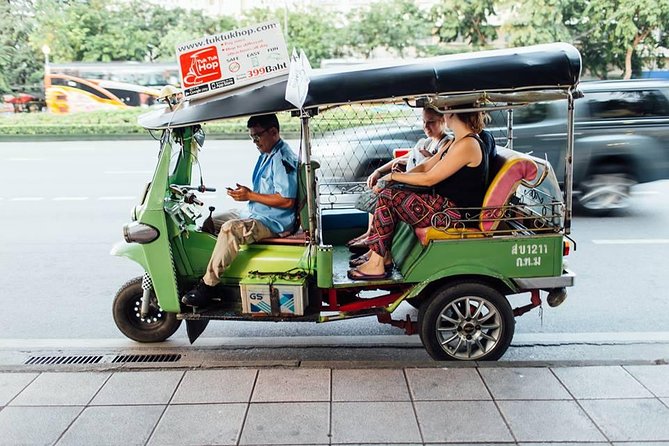 Bangkok Combo: Tuk Tuk App Pass, Chao Phraya Boat & E-sim - Stop 4: Sukhumvit for Big City Energy and Shopping Anchors