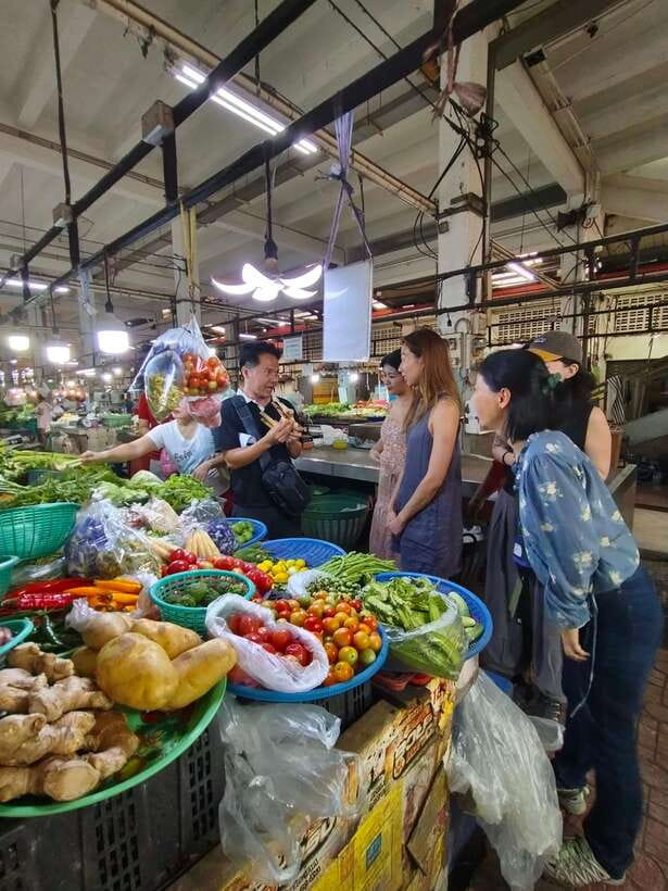 Bangkok: Cooking Class + Tuk Tuk Ride + Market Tour - Meeting at Arun Thai Cooking School (and what to bring)