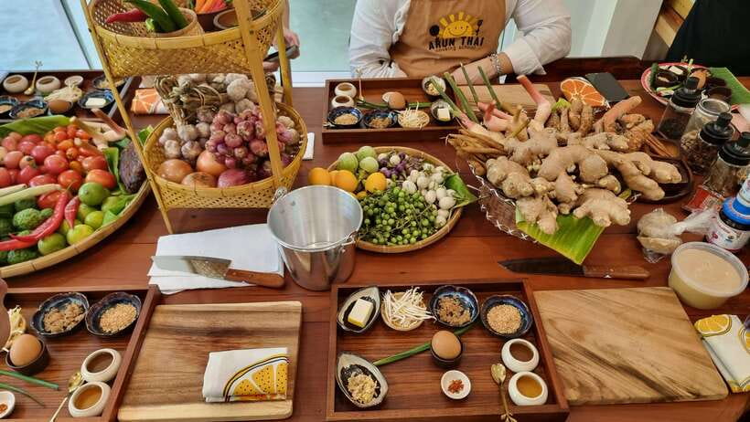 Bangkok: Cooking Class + Tuk Tuk Ride + Market Tour - The 4 Dishes You Cook and What to Watch For