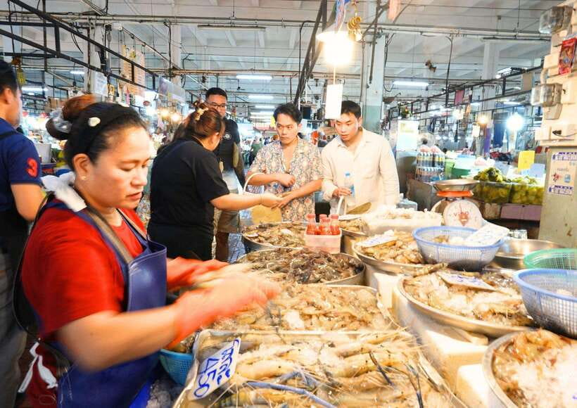 Bangkok: Cooking Class + Tuk Tuk Ride + Market Tour - The Shared Tuk-Tuk Ride: Quick, Local, and Worth It