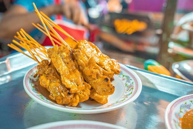 Bangkok Evening Food Tour by Tuktuk - Why this Bangkok evening food tour makes sense