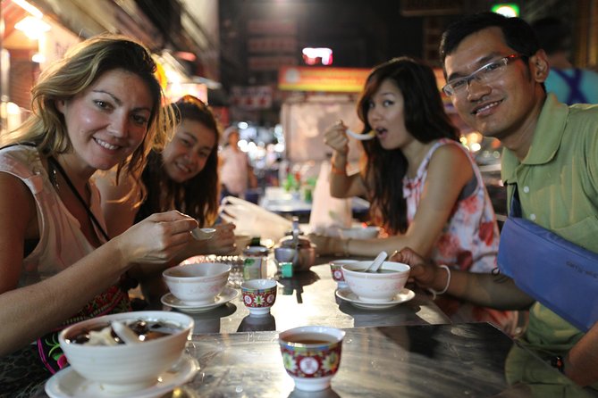 Bangkok Evening Street Food Tuk Tuk Adventure - Worachak Road: that side-alley food you’d skip on your own