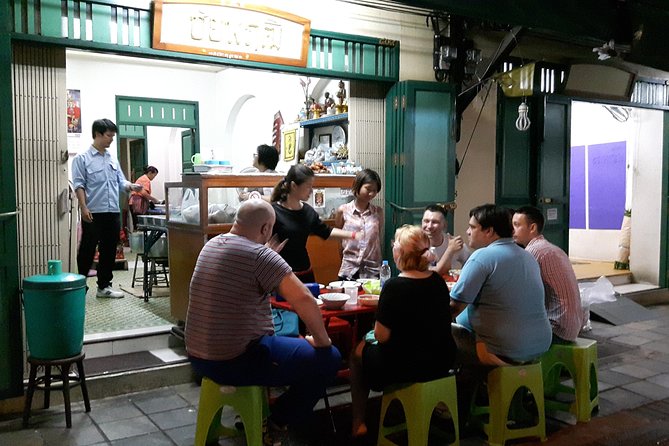 Bangkok Evening Street Food Tuk Tuk Adventure - Talat Phlu: first tastes and the feeling of eating like locals