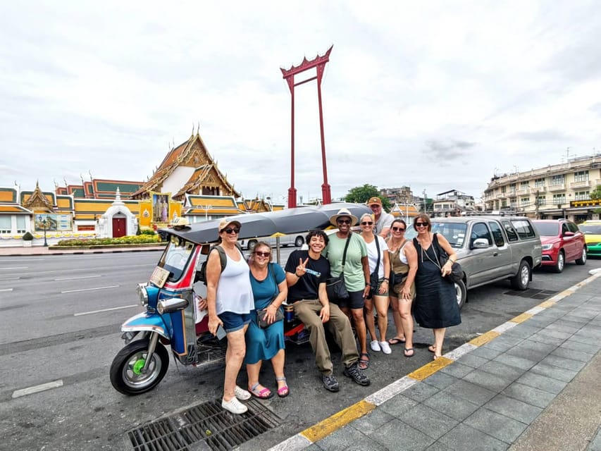 Bangkok: Guided Tour in a Typical Thai Tuk-Tuk - Grand Palace, Loha Prasat, and Wat Arun: iconic views from the outside