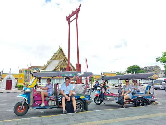 Bangkok: Guided Tour in a Typical Thai Tuk-Tuk - Getting to the start at Museum Siam without wasting time