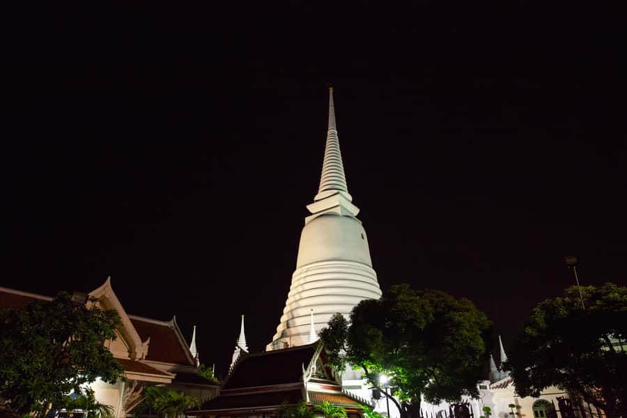 Bangkok: Markets, Temples and Food Night Tour by Tuk Tuk - The Food Plan: How Tastings Stay Fun (Not Fussy)