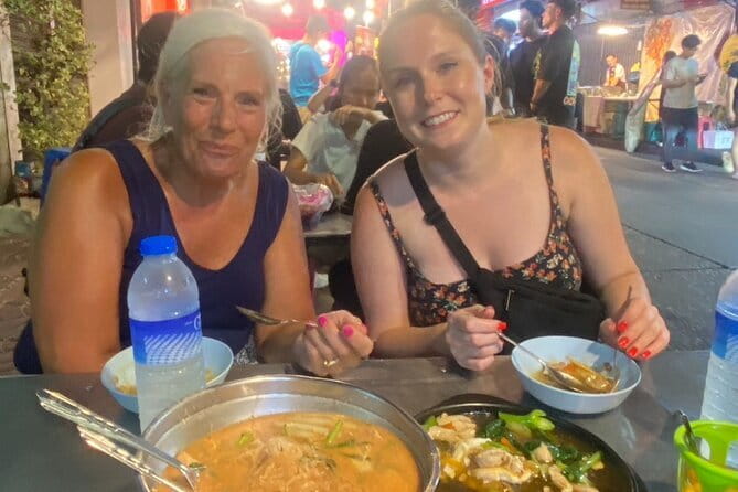 Bangkok Night Food Tour By Tuk Tuk - Why a tuk-tuk night route is the smart way to start