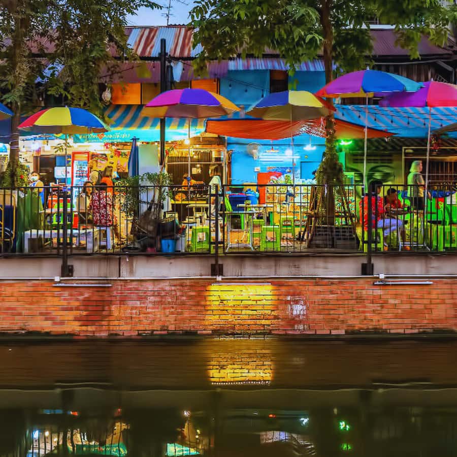 Bangkok Night Tuk Tuk: Private Tour of Markets & Landmarks - Logistics That Matter on a Night Tuk Tuk