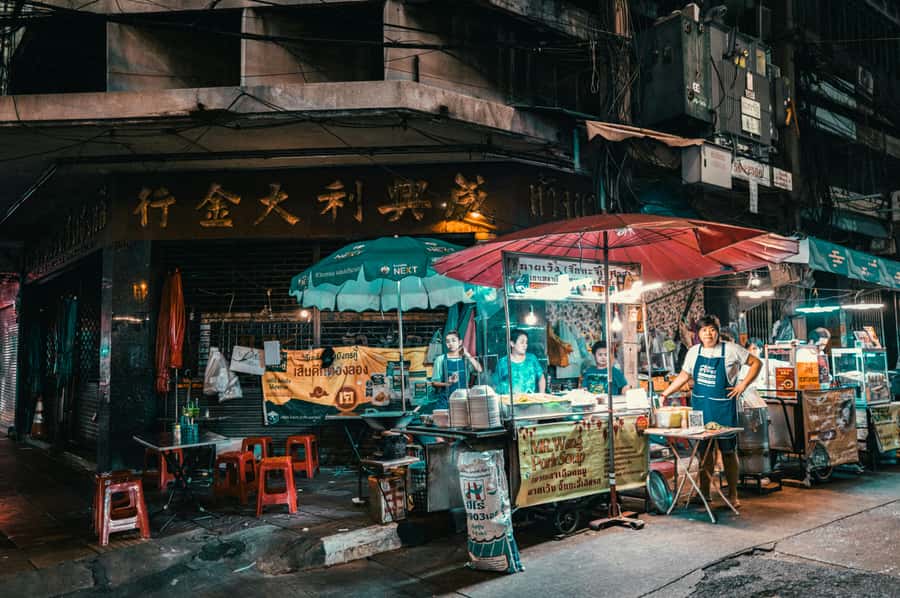Bangkok: Private Tuk-Tuk Night Tour, River Boat & Eats - Practical Tips That Actually Help on This Night Circuit