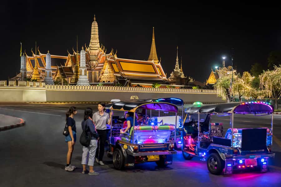 Bangkok Street Food and Night Lights by Tuk Tuk - Guides matter: the vibe comes through in how you’re looked after