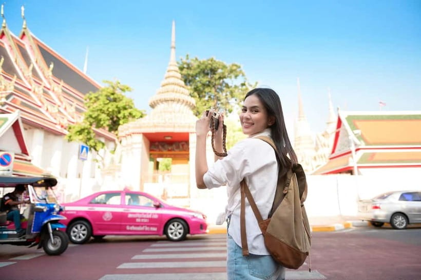Bangkok Tuk-Tuk City Sightseeing Tour - Yaowarat Road Chinatown Time: A Break From Temples and Markets